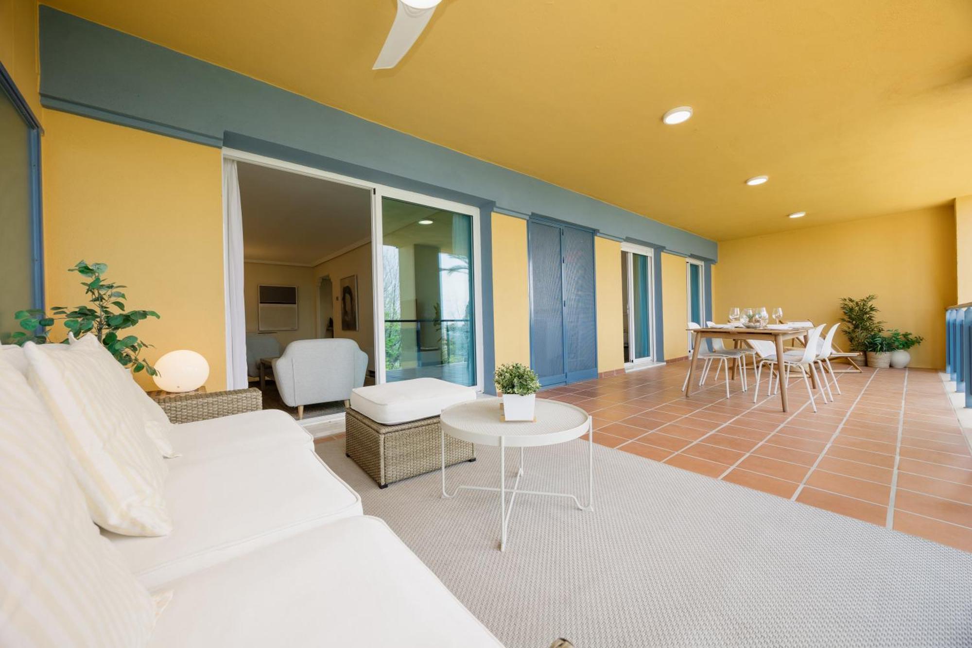 Apartment Coastal Apartment, With Swimming Pools And Close To The Beach, In The Tourist Bahia De
